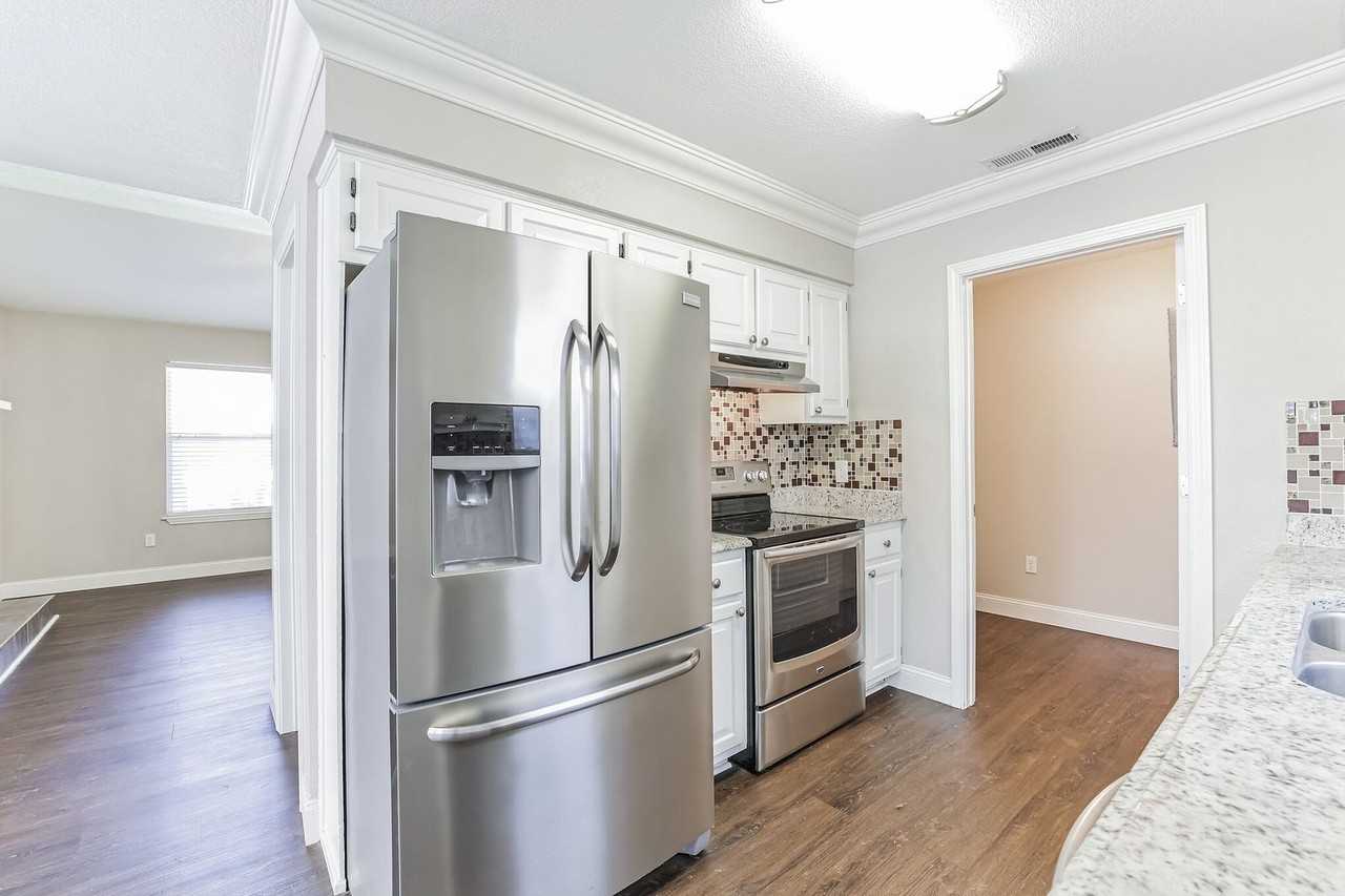 1634 N Salem Rd - Photo 6 of 14