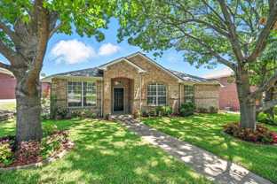 1006 Redwood Trl - Photo 1 of 1
