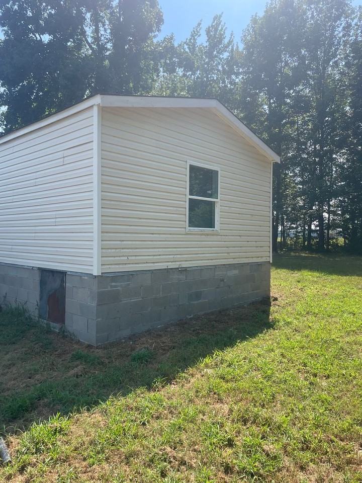 1174 Pigeon Rd - Photo 2 of 19