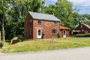 9717 Glendale Rd - Photo 1 of 1