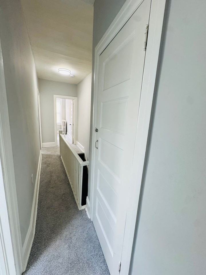 1414 S 28th St - Photo 7 of 27