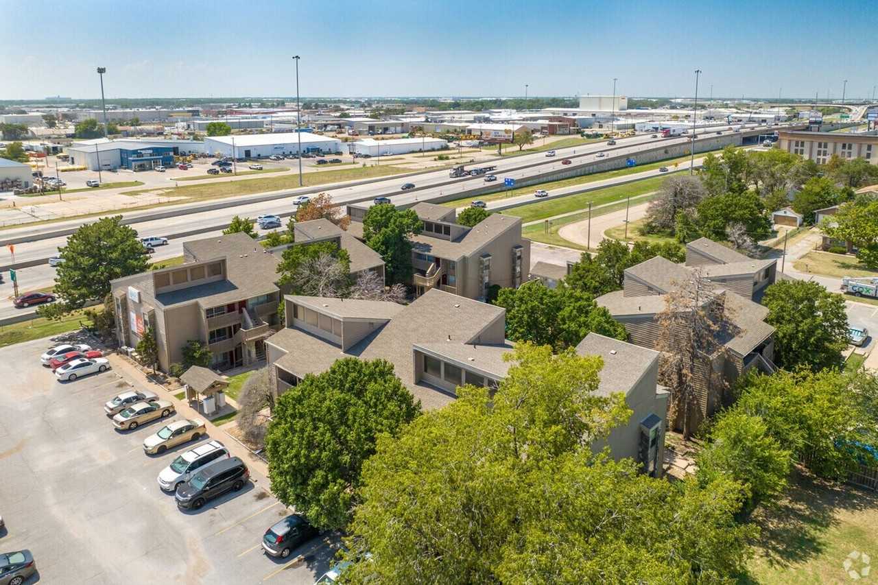 The Terra at 3600 - Photo 4 of 25