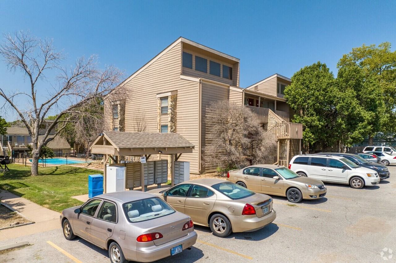 The Terra at 3600 - Photo 7 of 25