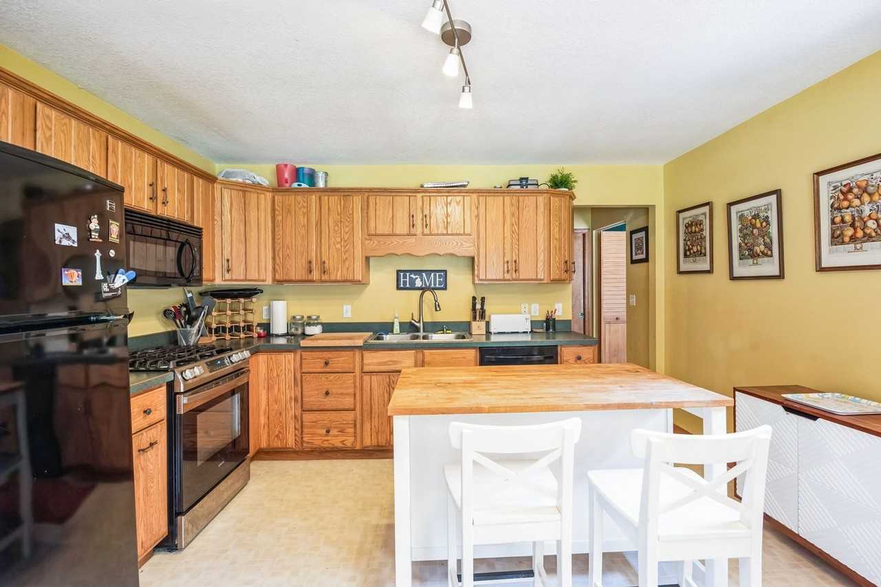 5231 E Michigan Ave - Photo 3 of 15