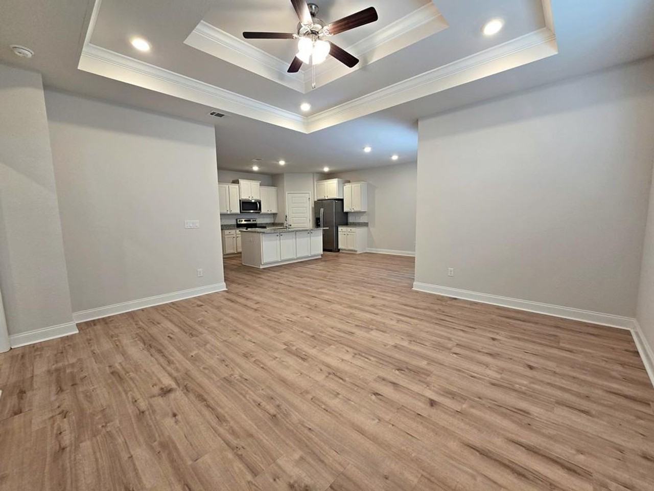 5175 Grand Oak Cir - Photo 3 of 22