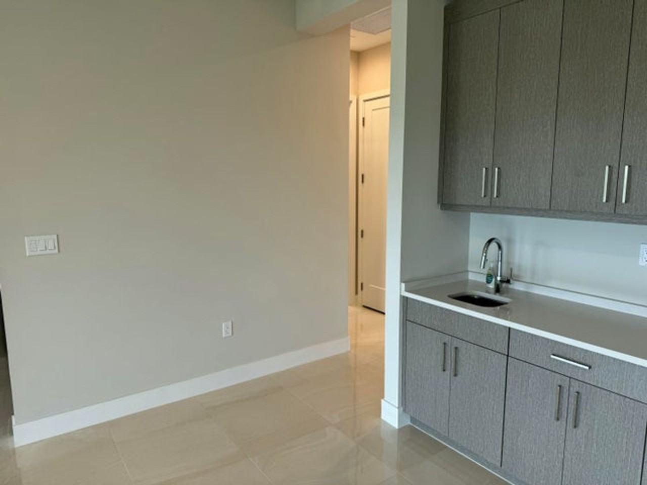 10033 Stockrun Dr - Photo 6 of 37