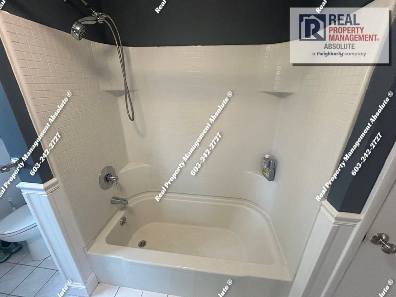 345 Youville St - Photo 2 of 13