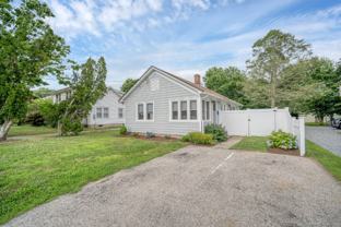 17 York Ave - Photo 1 of 1