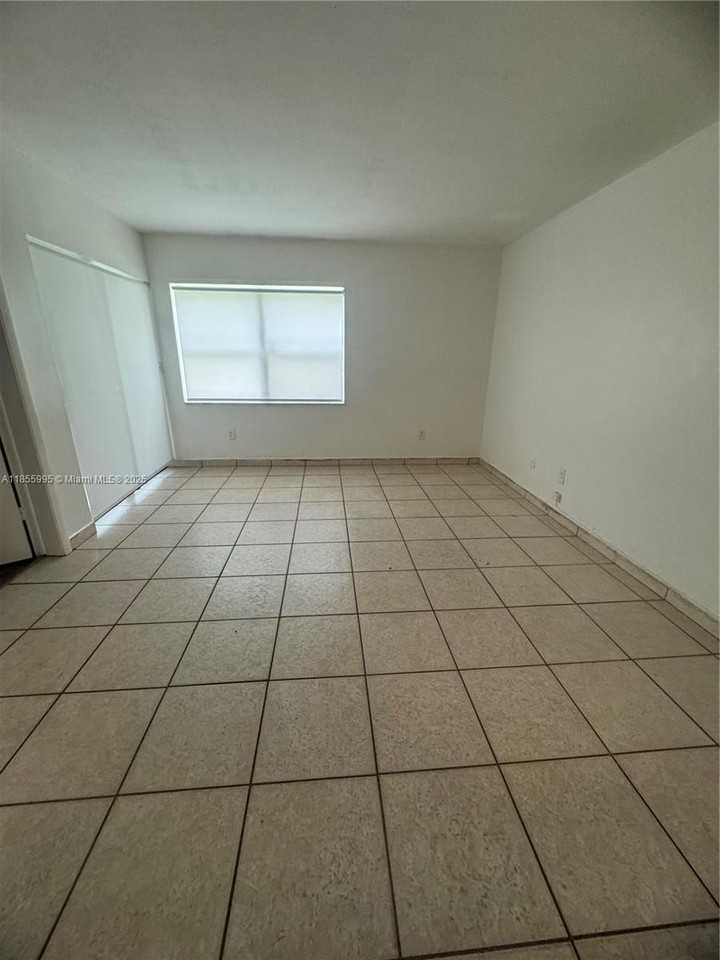 2705 W 64th Pl #52-14 - Photo 4 of 15