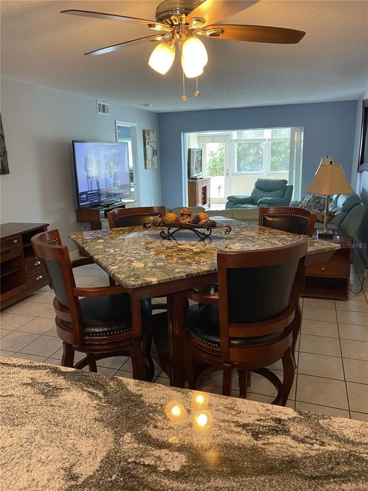 5555 Gulf Blvd #104 - Photo 6 of 35