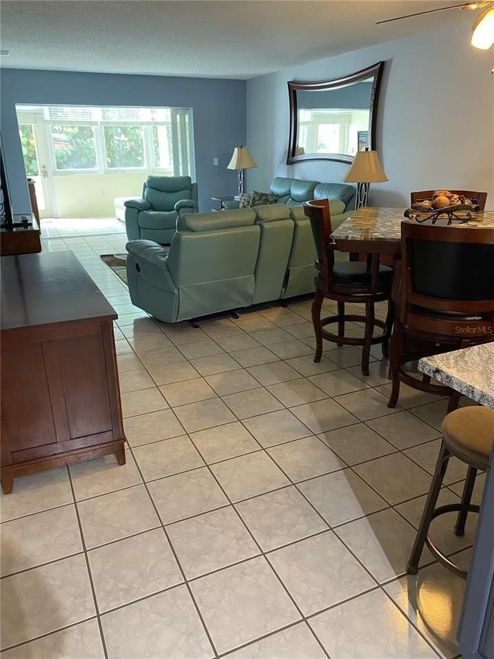 5555 Gulf Blvd #104 - Photo 7 of 35