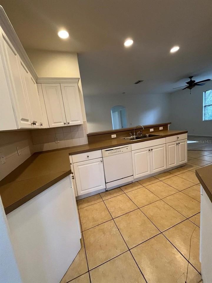 4458 Maverick St - Photo 3 of 8