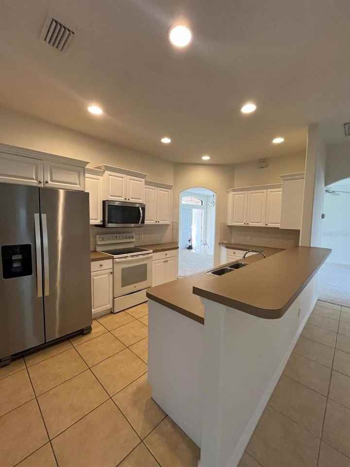 4458 Maverick St - Photo 4 of 8