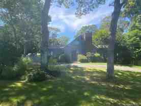 15 Crestview Dr - Photo 1 of 1