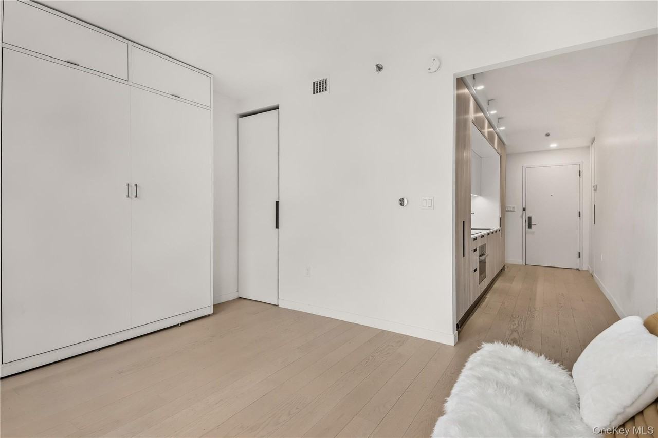 181 E 101st St #804 - Photo 5 of 13