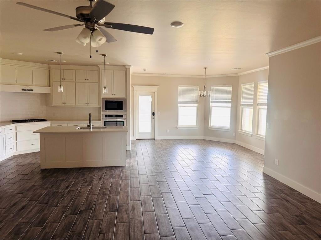 1421 Hickory Trl - Photo 6 of 21