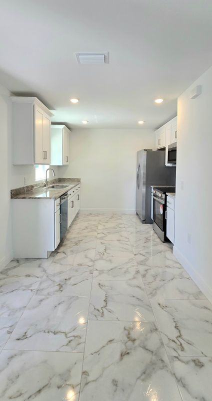 2775 Market Street - Photo 3 of 16