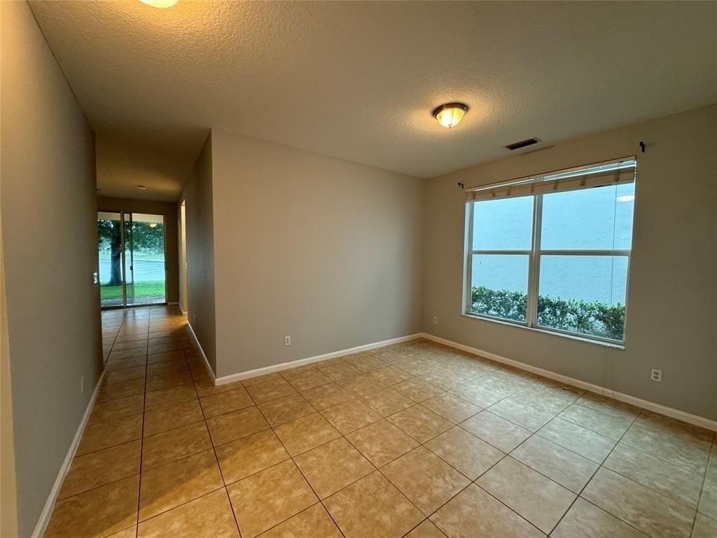 763 Belle Grove Ln #763 - Photo 4 of 15