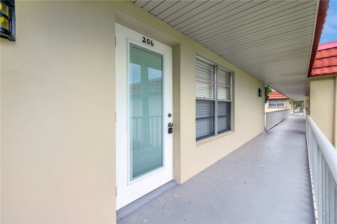 78 Royal Oak Drive #206 - Photo 2 of 21