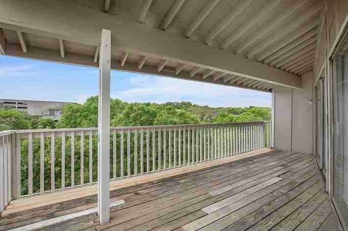 Avistar at Wood Hollow - Photo 5 of 91