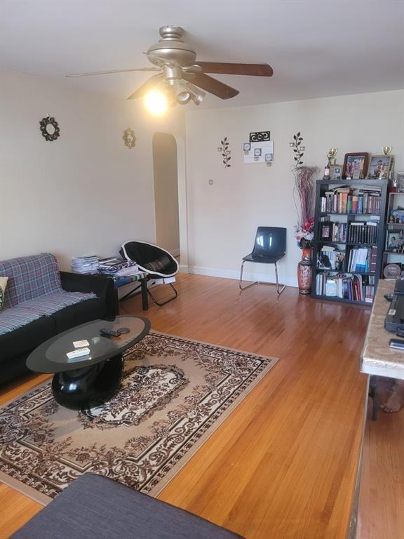 8940 217th St ##1 - Photo 3 of 9