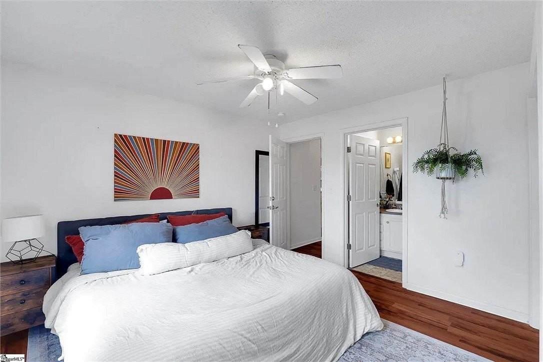 1412 Harts Ridge Dr - Photo 6 of 10