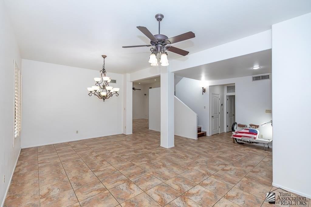 1808 S 35th Ave - Photo 3 of 22