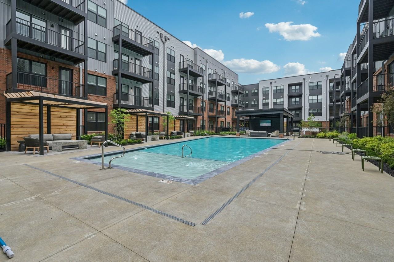 tracequarter.com - Photo 4 of 50