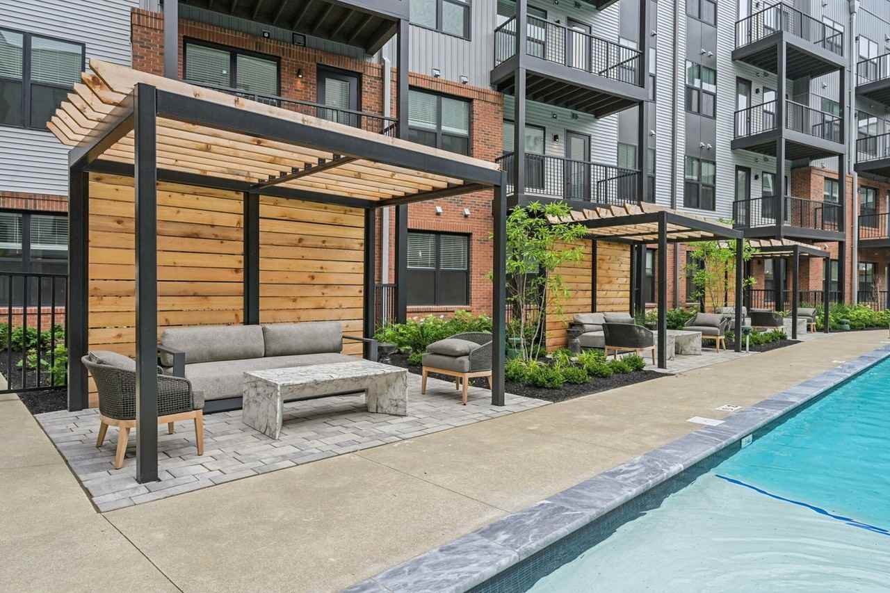 tracequarter.com - Photo 5 of 50