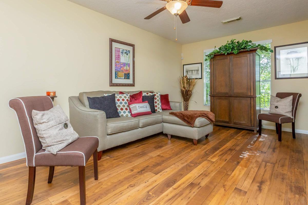 Concord at Little York - Photo 6 of 37