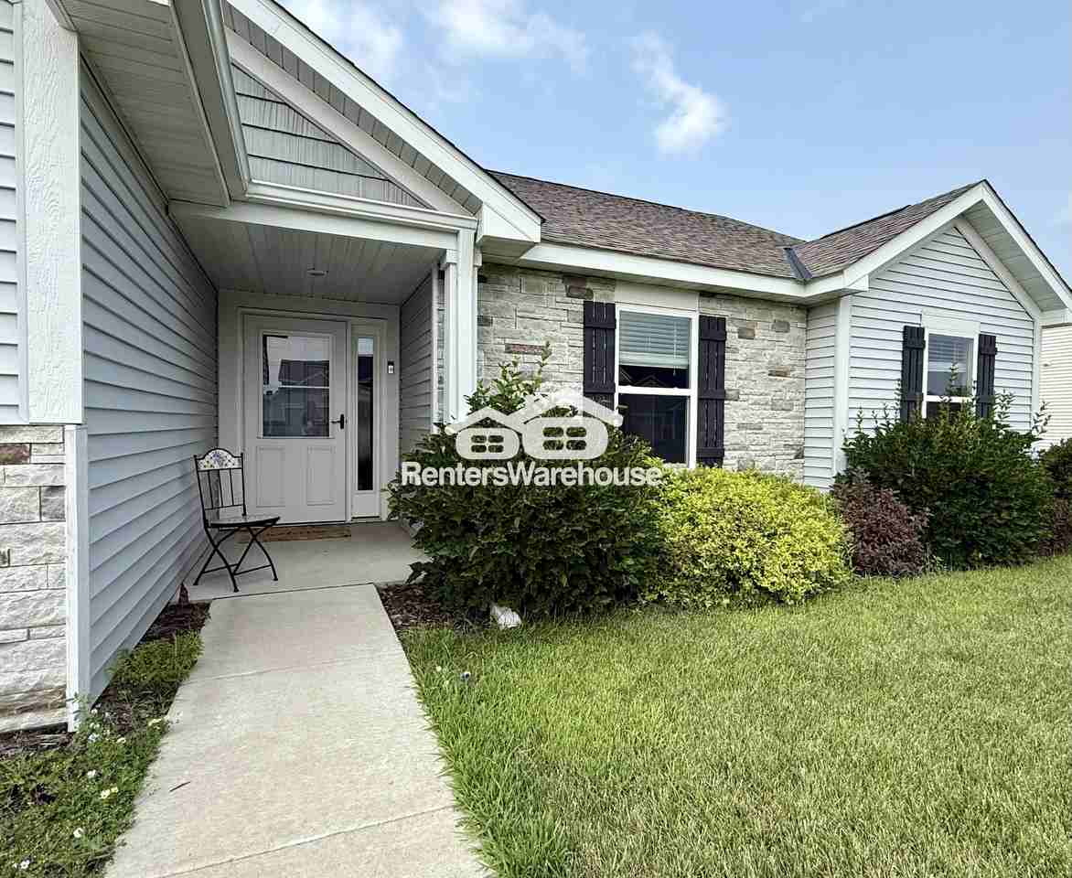 18962 Engle Wood Dr - Photo 3 of 30