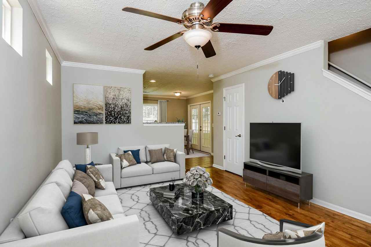 208 Ilex Dr - Photo 2 of 22