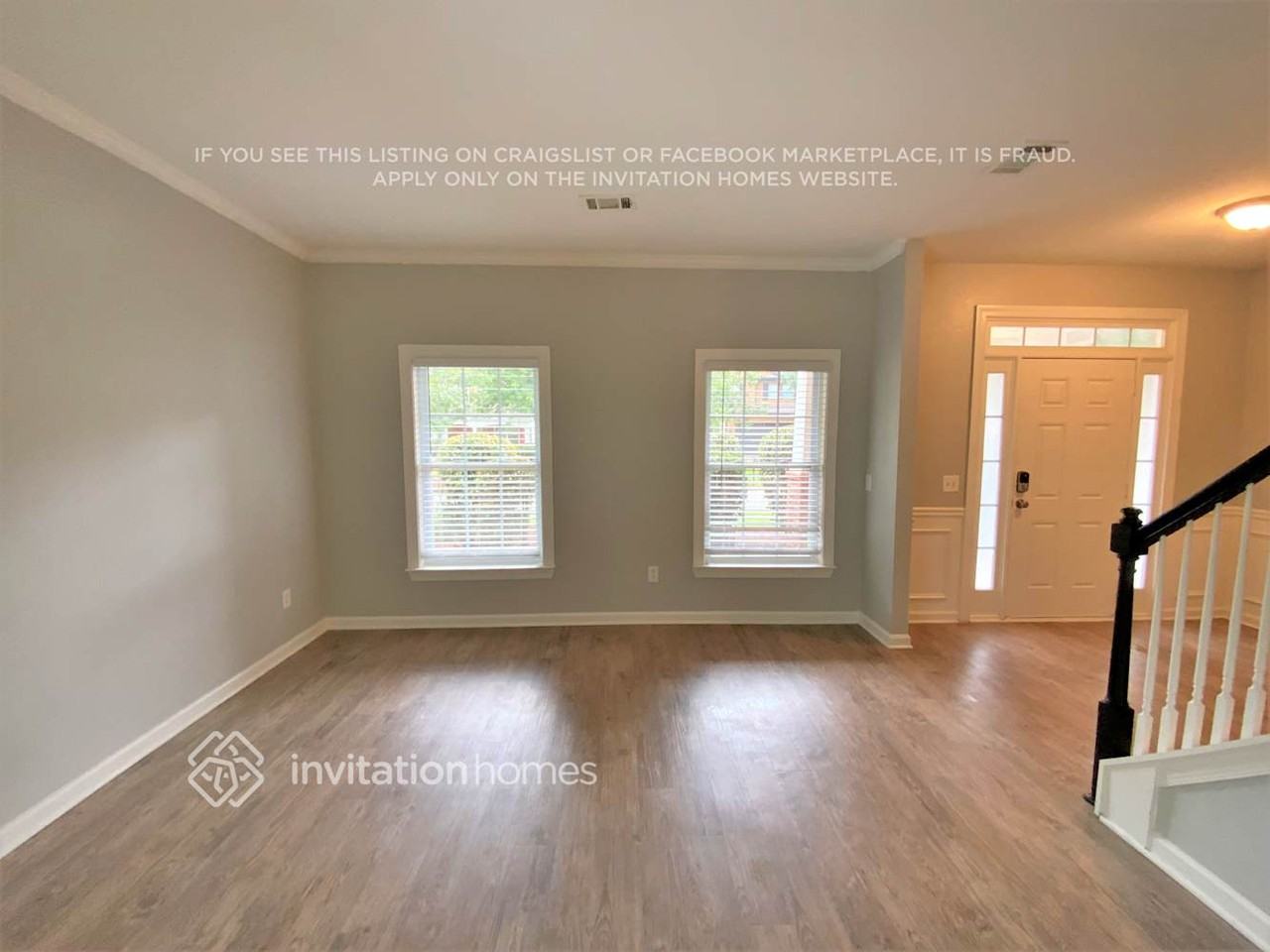 2517 Mockingbird Ln - Photo 3 of 20
