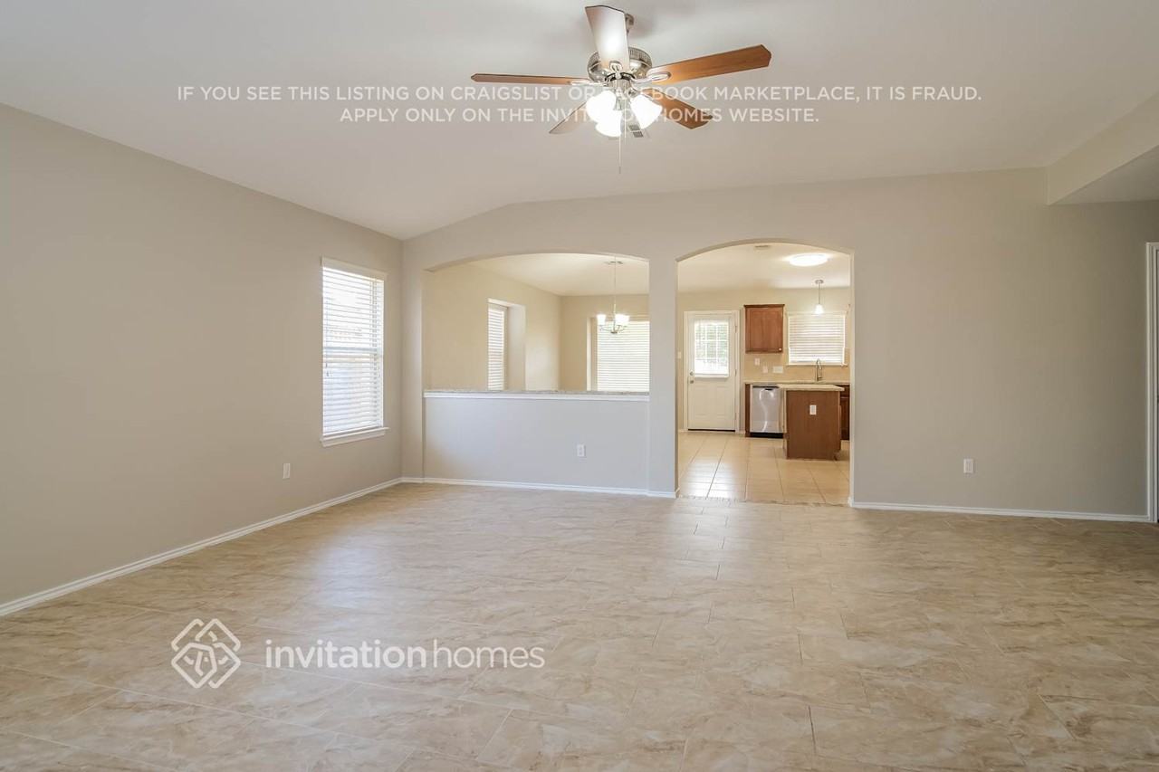 2419 Pearson Way - Photo 3 of 14