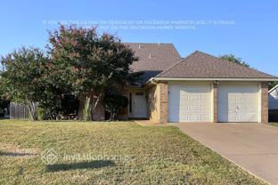 164 Westwood Dr - Photo 1 of 1
