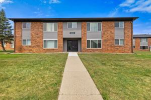 featured image of 8365 S Stony Dr