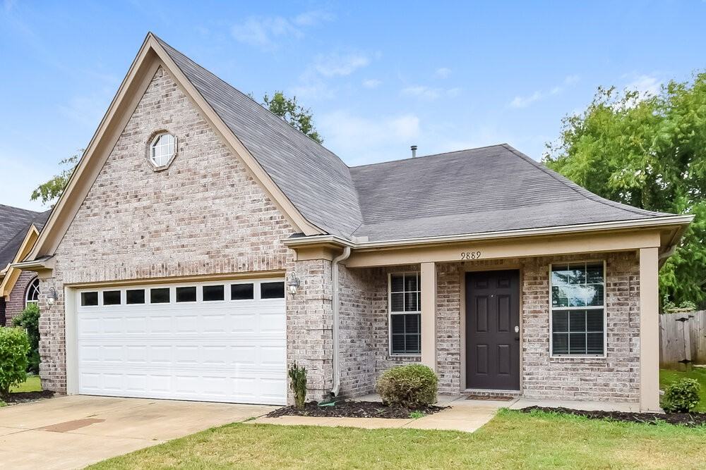 9889 Southern Oak Way - Photo 4 of 17