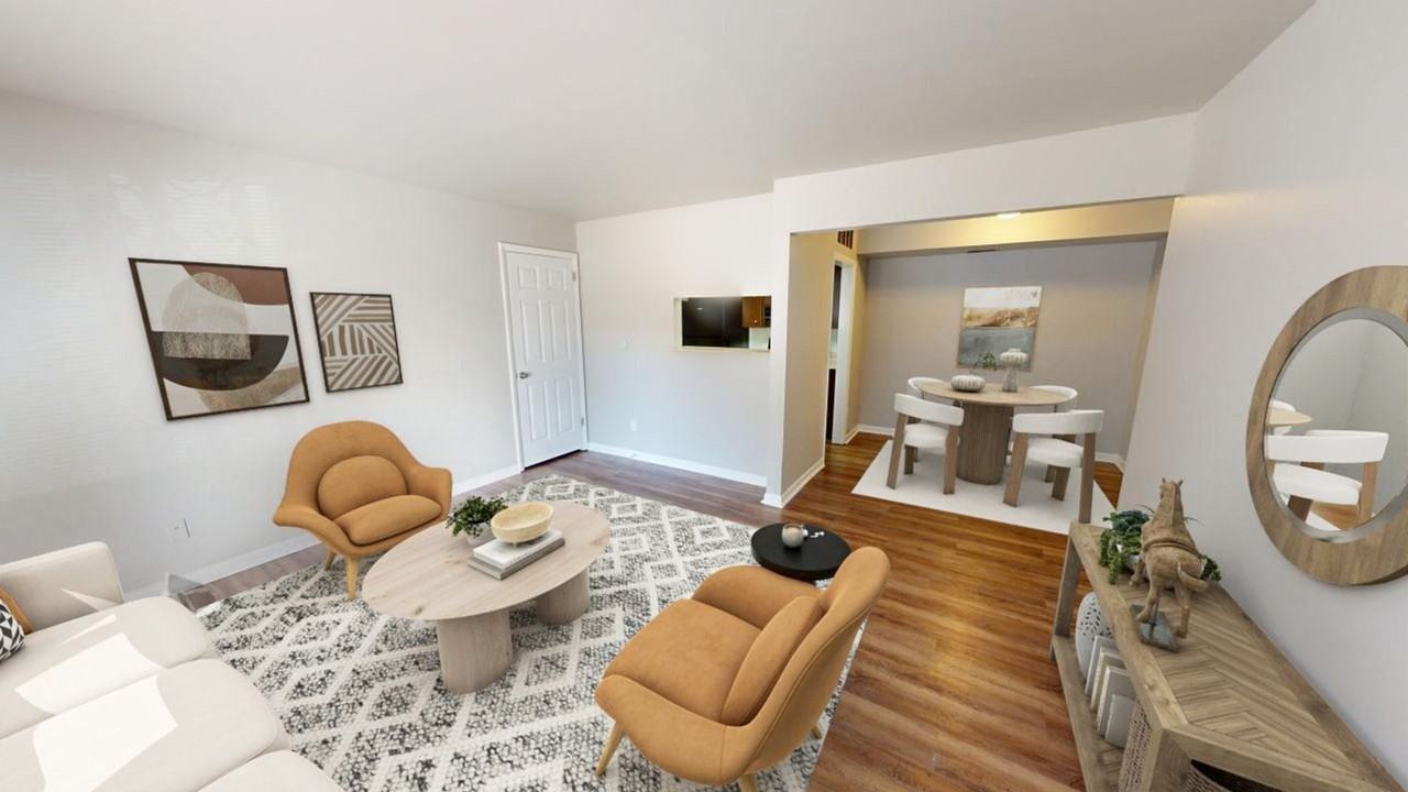 Hillcrest Apartments - Photo 4 of 41