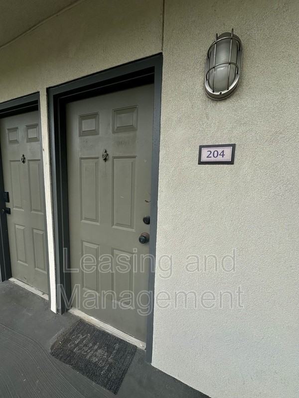 40 Bee St #204 - Photo 2 of 13