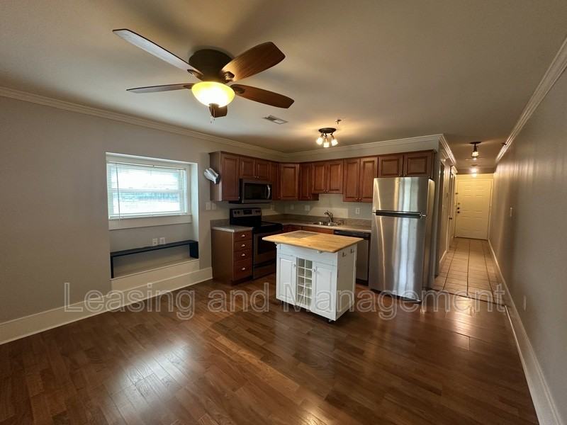 40 Bee St #204 - Photo 4 of 13