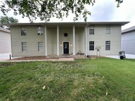 211 Nw Barr Rd #A - Photo 1 of 1