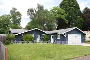 1905 Nw Menlo Dr - Photo 1 of 1