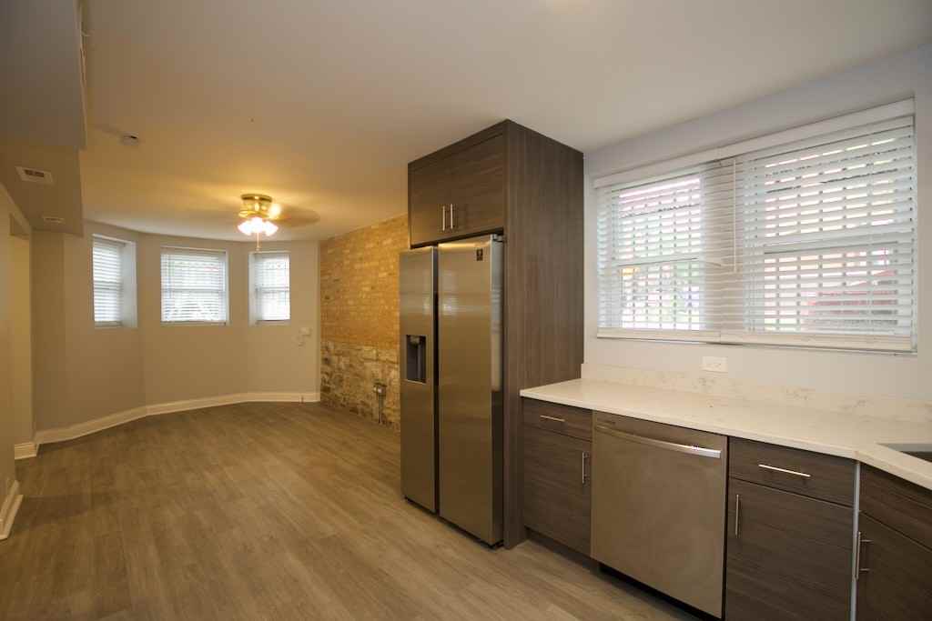 2647 North Sacramento Avenue #G - Photo 4 of 18