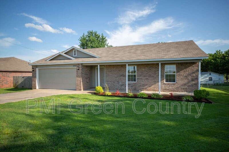 29890 E 147th St S - Photo 2 of 27