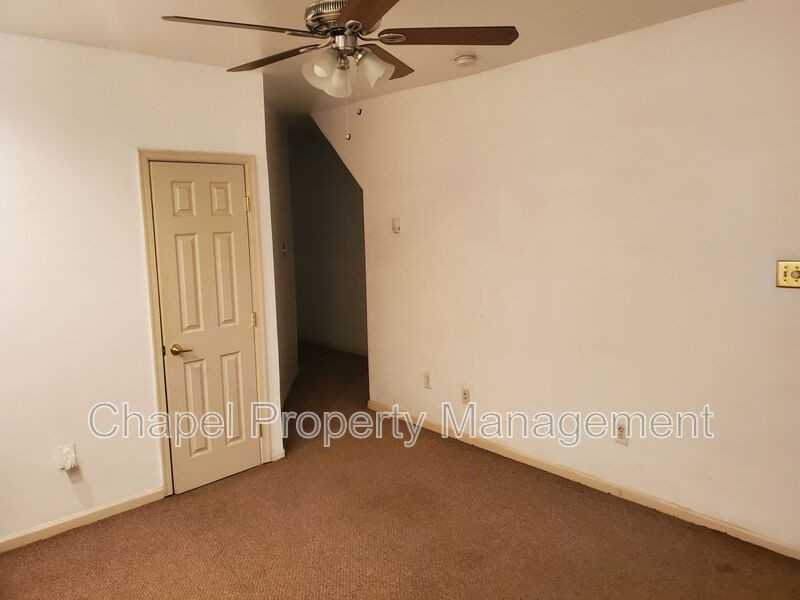 2114 W Pacific St #1stFL - Photo 4 of 16