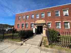 116 44th Street NE - Photo 1 of 1
