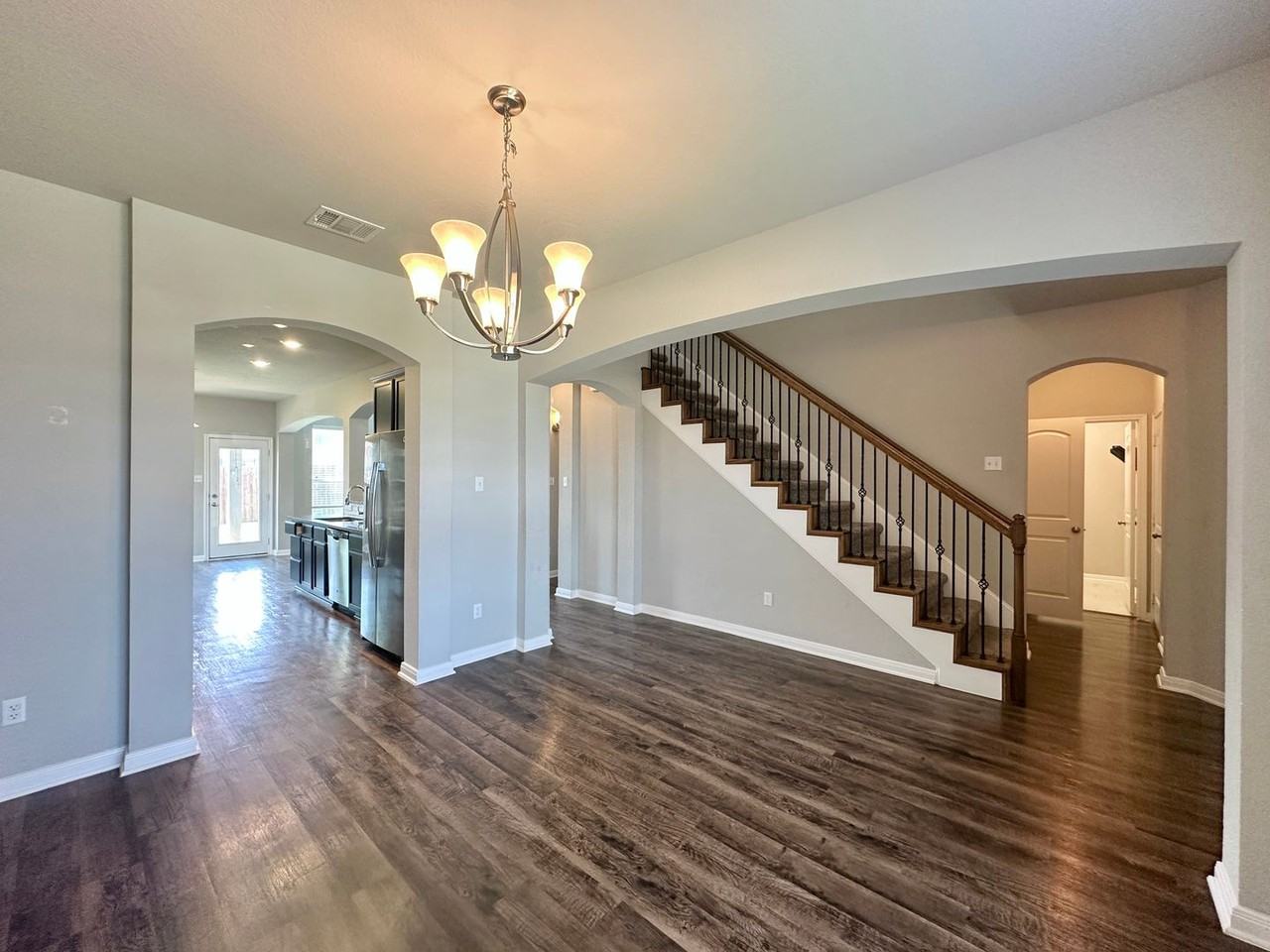 3424 Addison St - Photo 5 of 50
