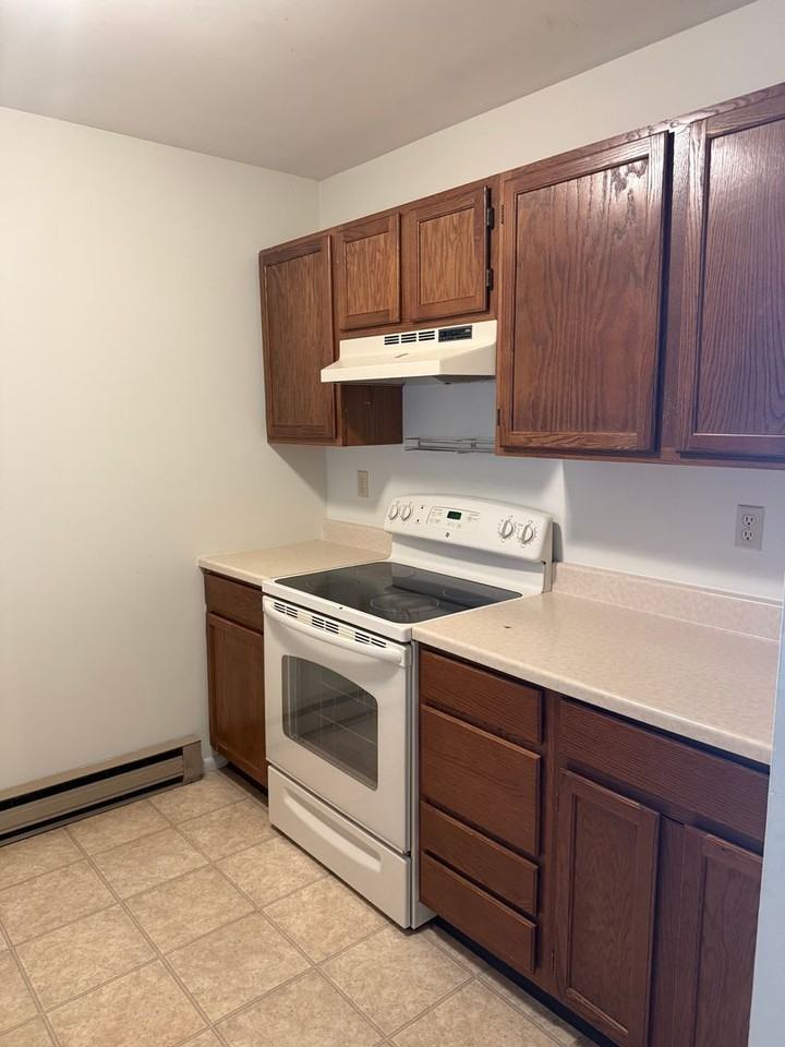 1204 W Babcock St #A - Photo 4 of 17