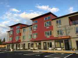 featured image of 194 E Bakerview Rd