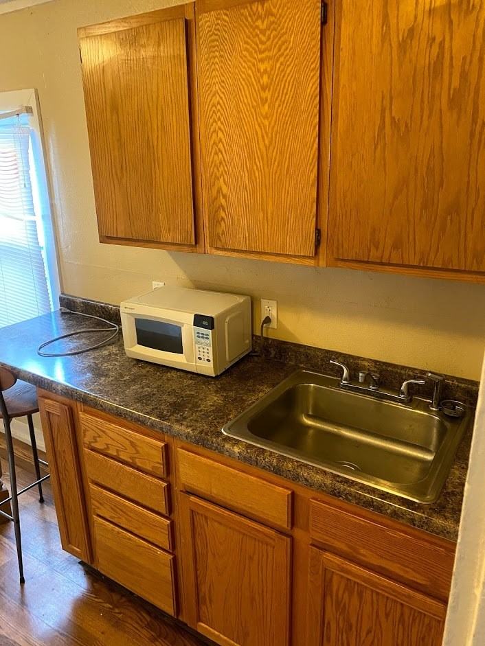 2333 West Clifton Avenue - Photo 3 of 5